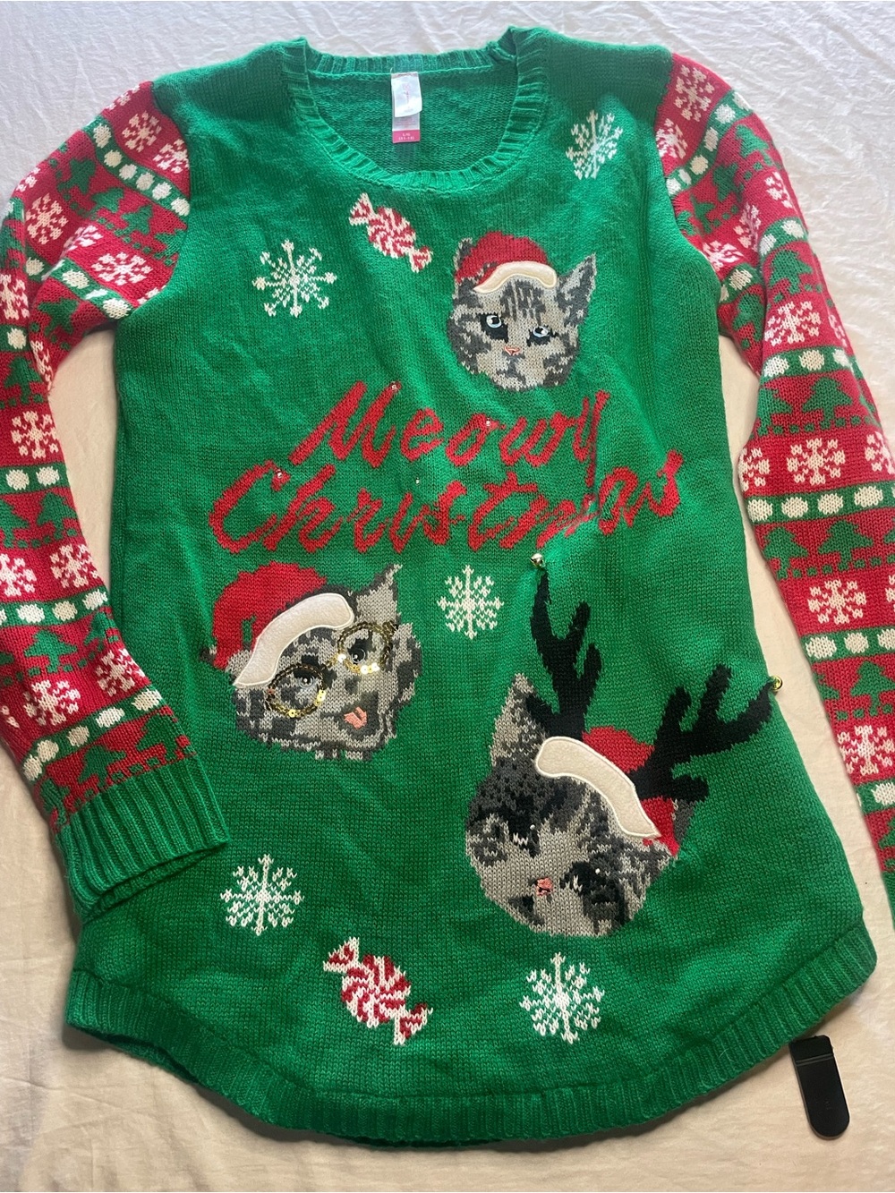 Juniors Large11/13 No Boundaries Green & Red Meowy Christmas Cat Sweater PRELOVE
